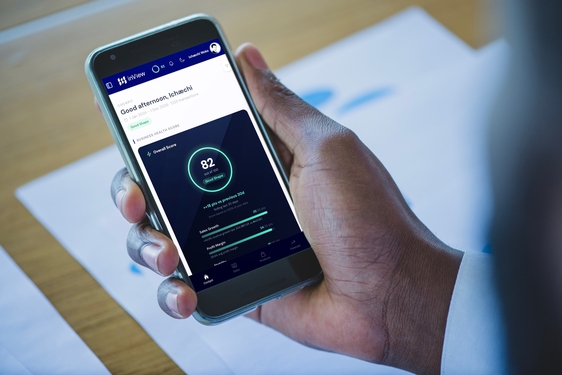 inView on a phone — your Business Health Score, 82 out of 100, in your pocket